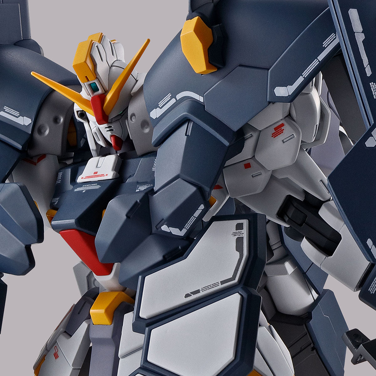 MG 1/100 Gundam Sandrock EW (Armadillo Unit)