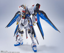 METAL ROBOT Damashii (SIDE MS) Strike Freedom Gundam [Re:Coordinate]